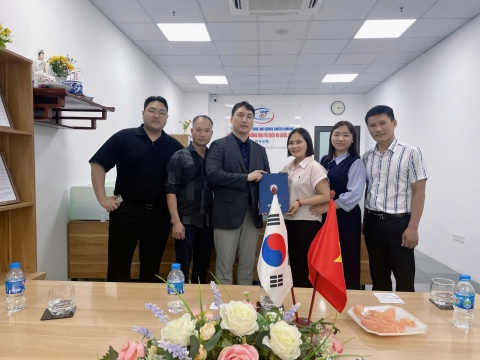 ĐÓN TRƯỜNG SEOJEONG 